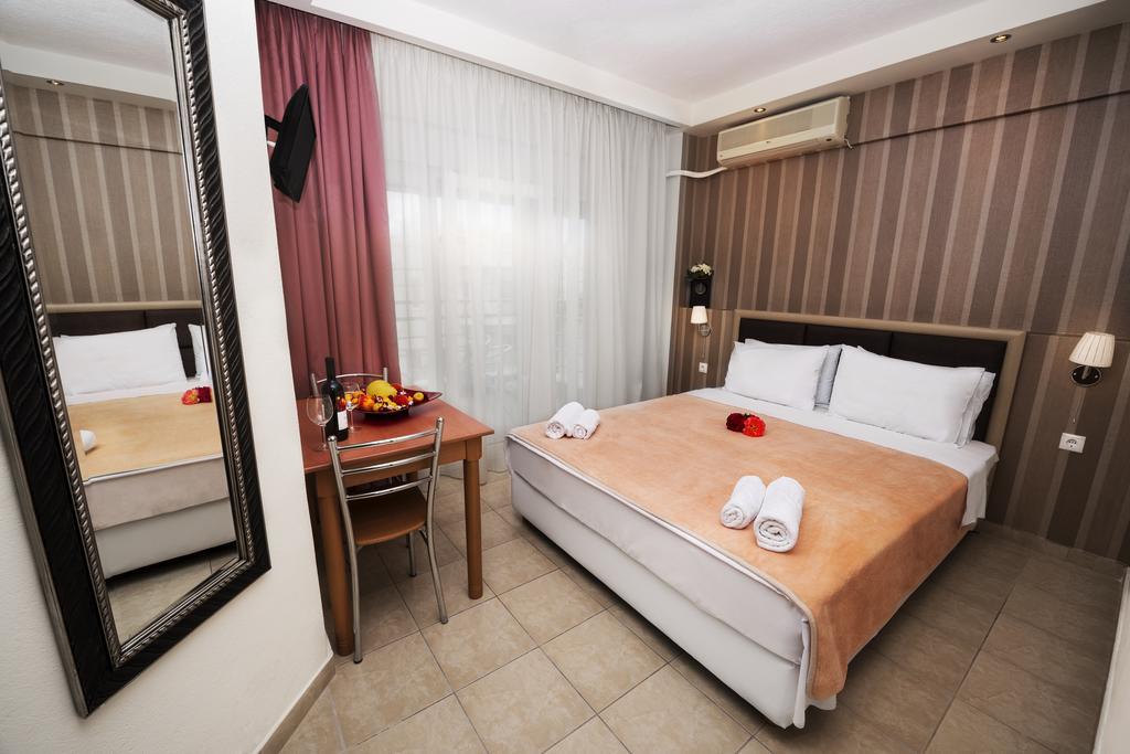 Apartments Eleni 4 Seasons Ханиоти Номер фото