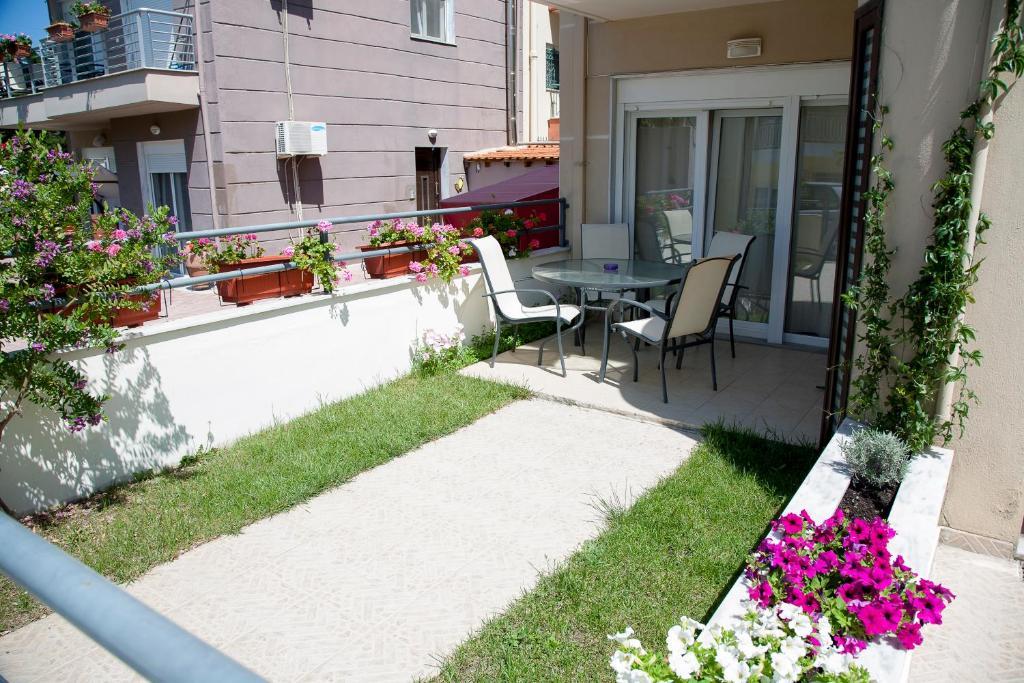 Apartments Eleni 4 Seasons Ханиоти Номер фото